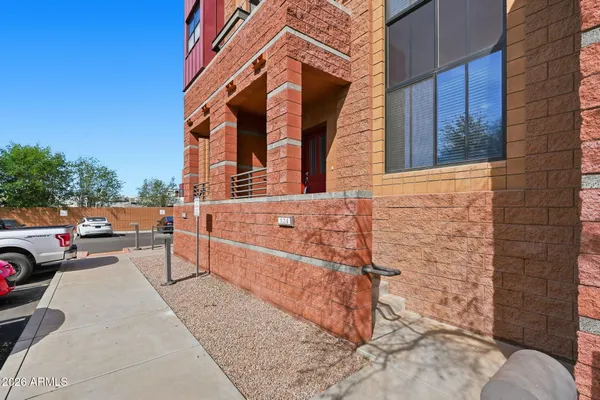 $2,700 | 330 South Farmer Avenue, Unit 124, Tempe, AZ 85281