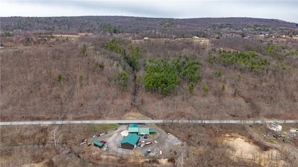 $135,000 | 21 Rt, Naples, NY 14512
