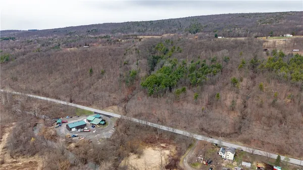 $135,000 | 21 Rt, Naples, NY 14512