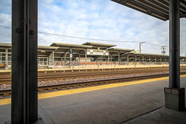 $484,990 | 361 Summit Circle, Lombard, IL 60148