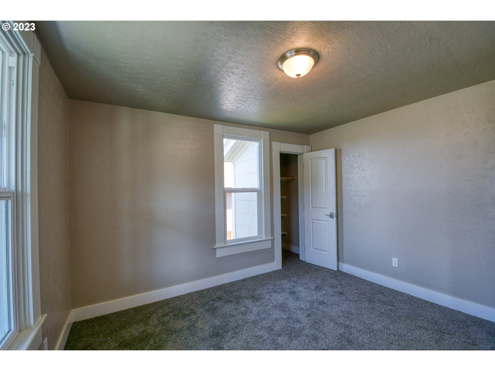 728 Southwest 3rd Street Pendleton, OR 97801 - Photo 11 of 30 a view of empty room