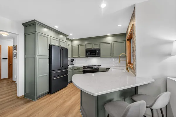 $349,900 | 318 Redruth Drive, Dodgeville, WI 53533