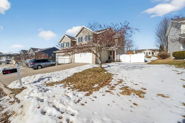 $349,900 | 318 Redruth Drive, Dodgeville, WI 53533