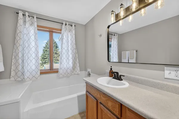 $349,900 | 318 Redruth Drive, Dodgeville, WI 53533