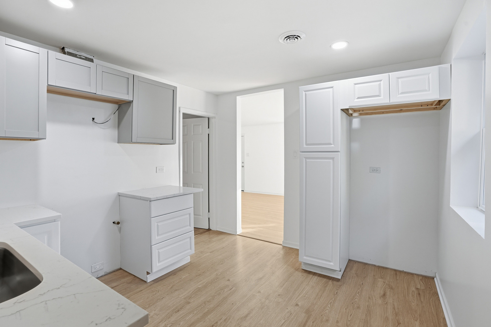 5 Oak Lane Park Forest, IL 60466 - Photo 14 of 22