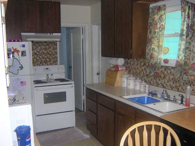 219 North Vista Road Spokane Valley, WA 99212 - Photo 4 of 9 Gallery Image 4