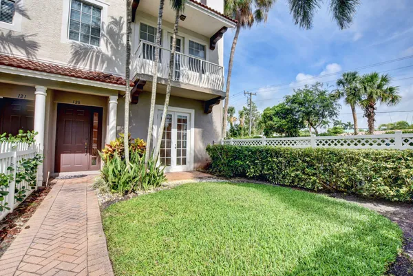 $3,300 | 120 Ocean Cay Way, Hypoluxo, FL 33462