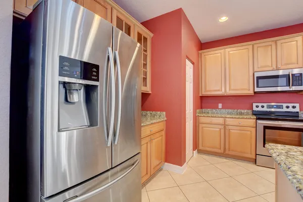 $3,300 | 120 Ocean Cay Way, Hypoluxo, FL 33462