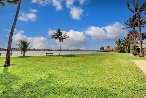 $3,300 | 120 Ocean Cay Way, Hypoluxo, FL 33462