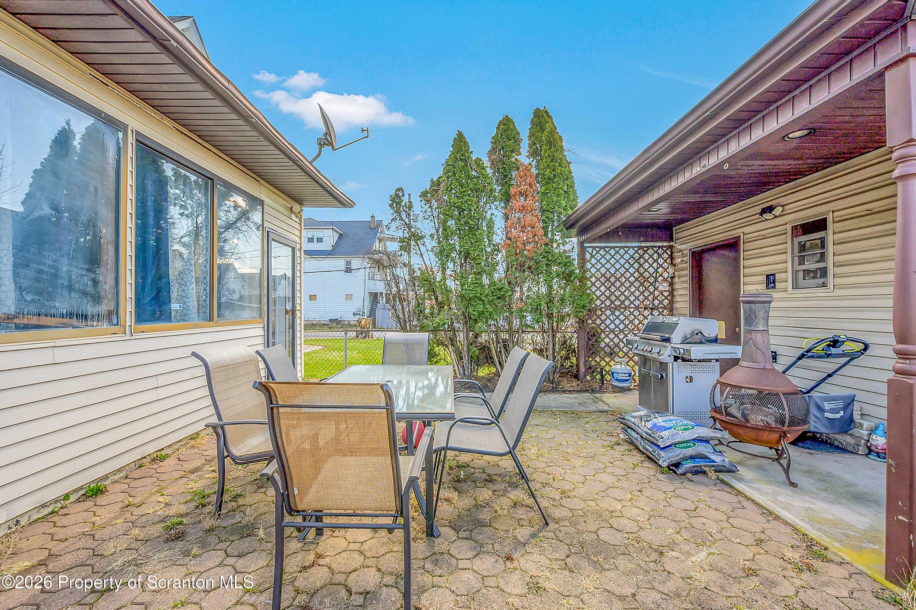 1707 Elizabeth Street Scranton, PA 18504 - Photo 4 of 31 Elizabeth-5