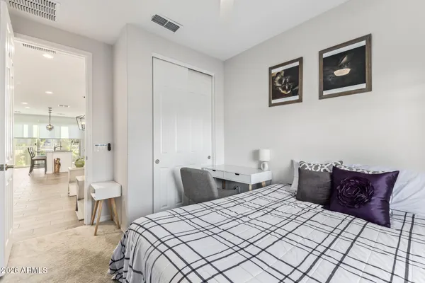 $579,000 | 1317 East Fremont Road, Phoenix, AZ 85042