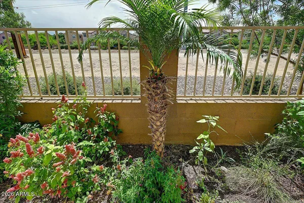 $579,000 | 1317 East Fremont Road, Phoenix, AZ 85042