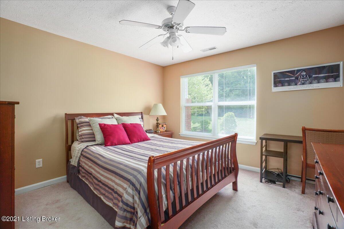 8003 Magnolia Ridge Court, Unit 202 Louisville, KY 40291 - Photo 5 of 29 Primary Bedroom