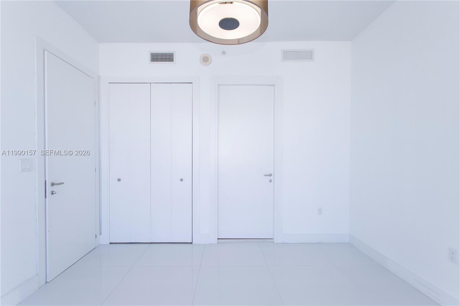 200 Biscayne Blvd Way, Unit 4512 Miami, FL 33131 - Photo 11 of 19