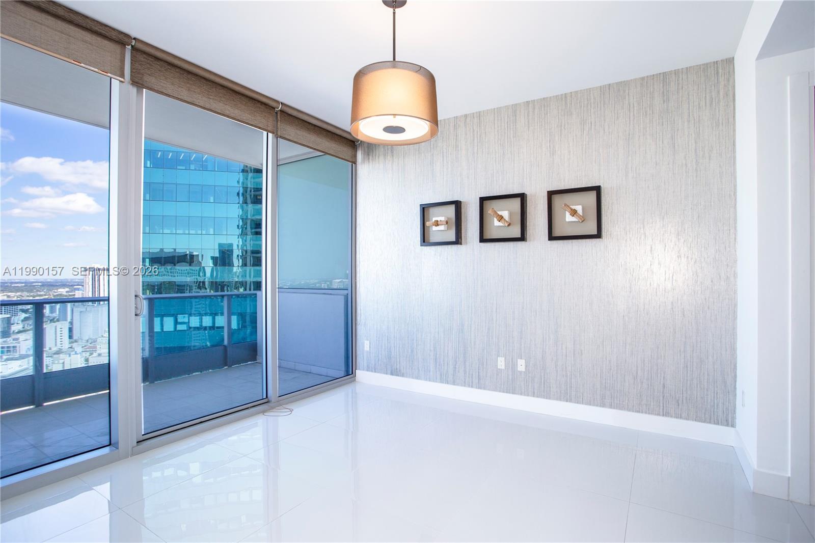 200 Biscayne Blvd Way, Unit 4512 Miami, FL 33131 - Photo 9 of 19