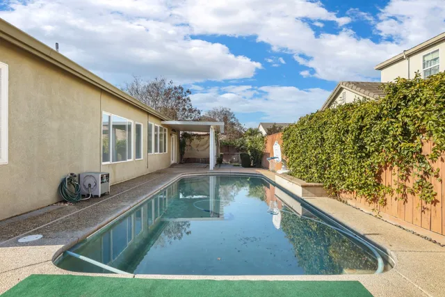 $674,900 | 215 Generations Court, Manteca, CA 95337