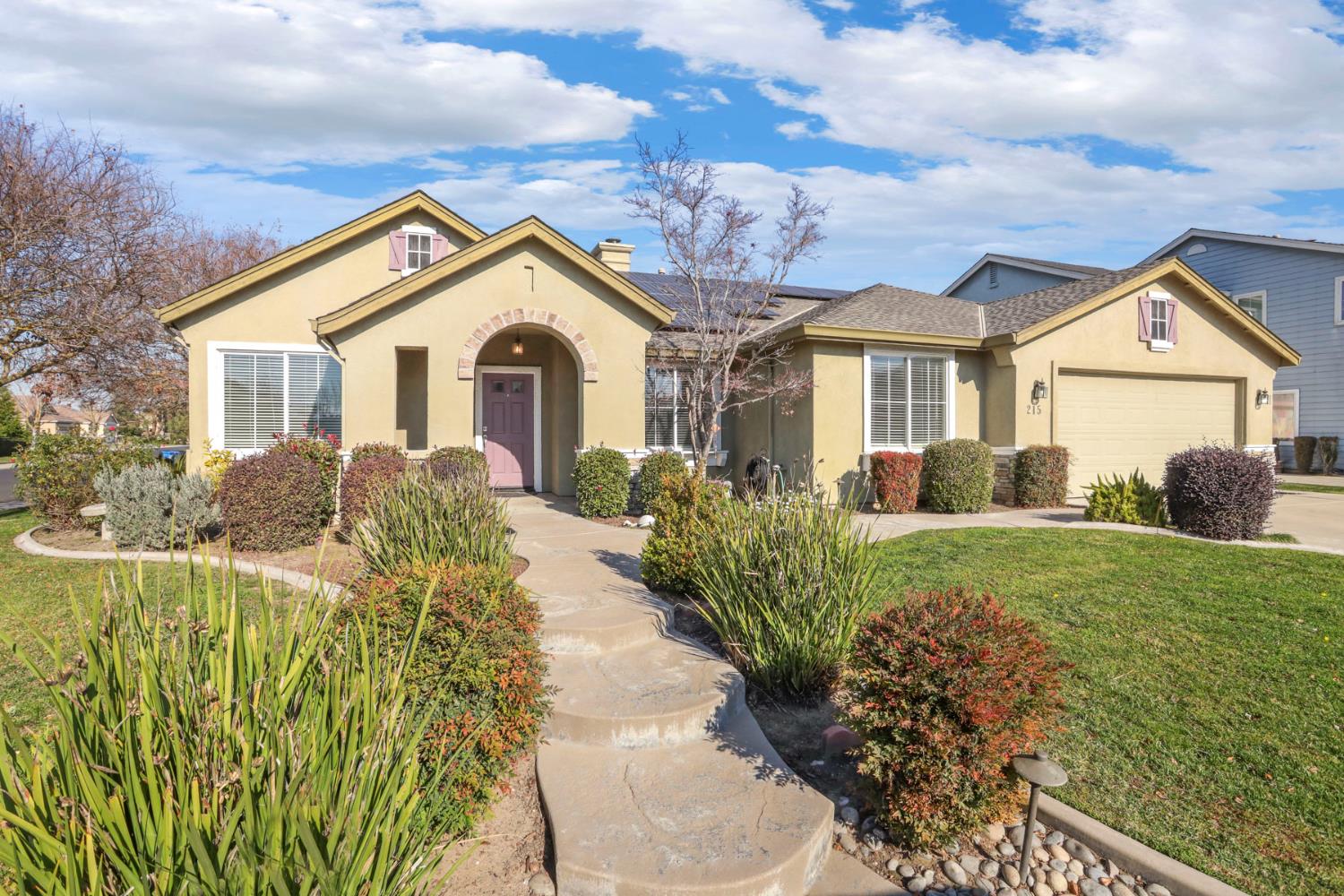 215 Generations Court Manteca, CA 95337 - Photo 6 of 56