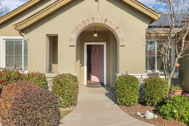 $674,900 | 215 Generations Court, Manteca, CA 95337