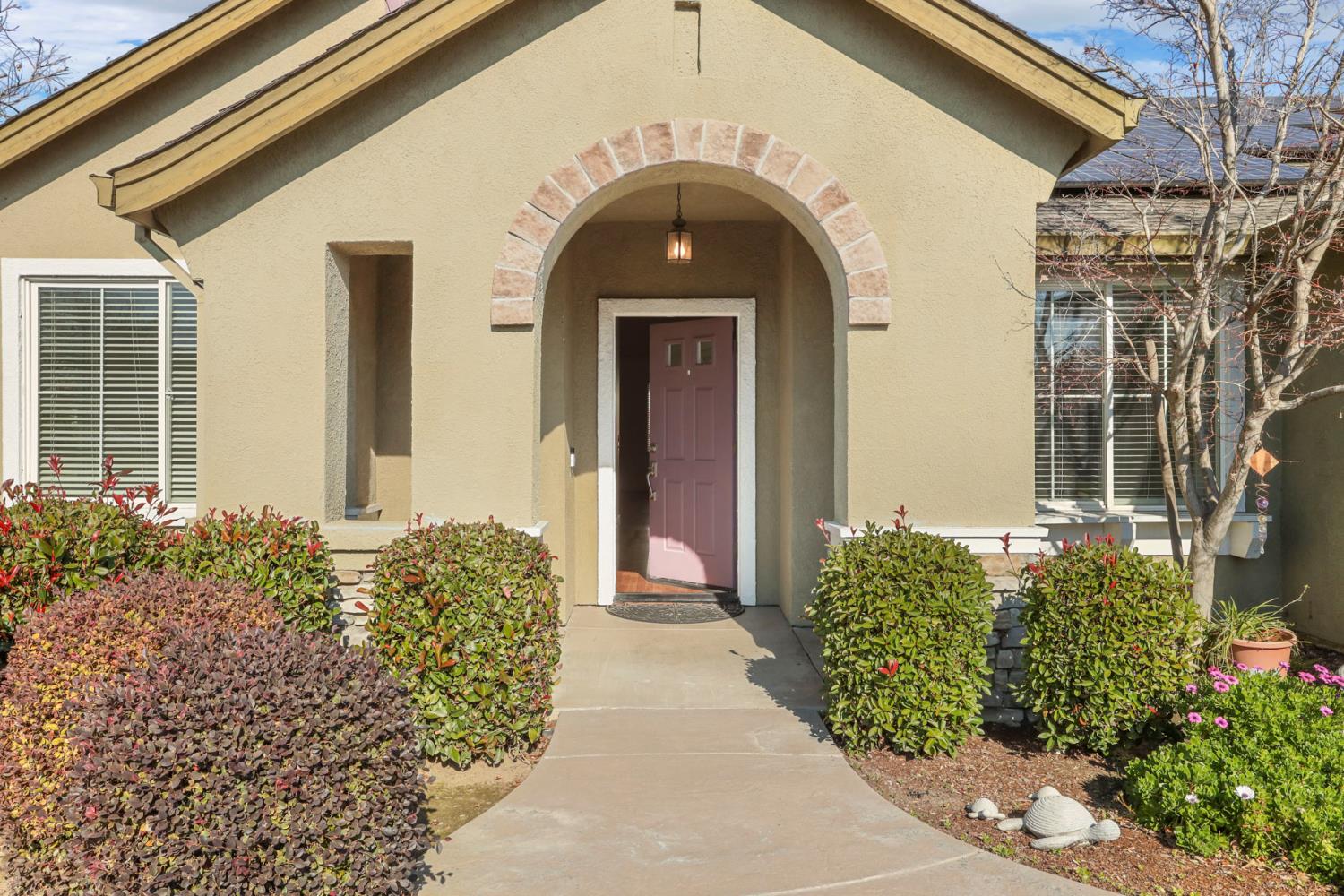 215 Generations Court Manteca, CA 95337 - Photo 8 of 56