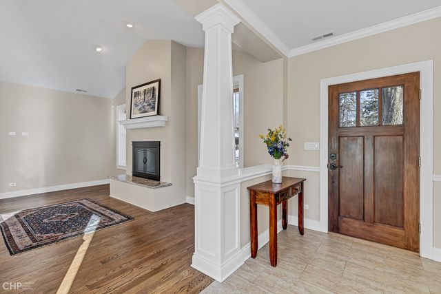 $790,000 | 520 Hunter Road, Glenview, IL 60025