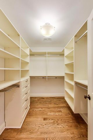 $790,000 | 520 Hunter Road, Glenview, IL 60025