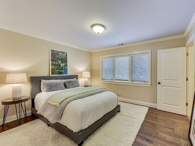 $790,000 | 520 Hunter Road, Glenview, IL 60025