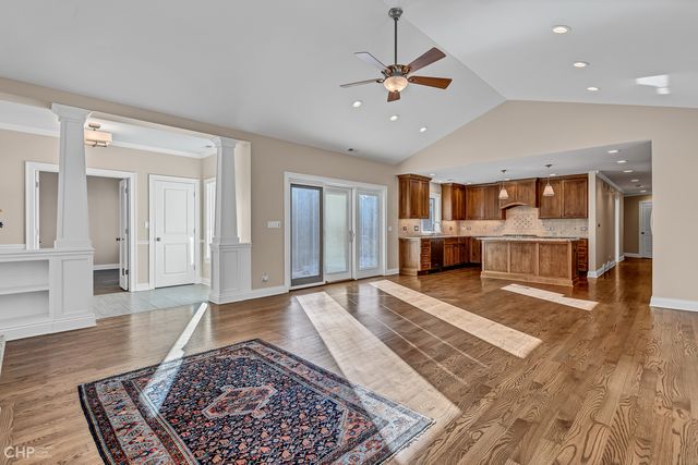 $790,000 | 520 Hunter Road, Glenview, IL 60025