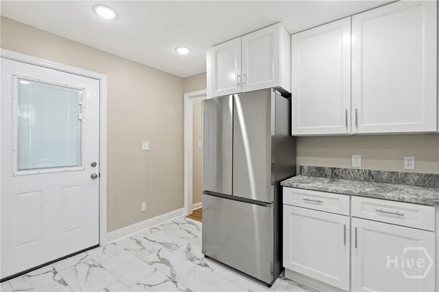 $284,900 | 55 South Parkwood Drive, Savannah, GA 31404