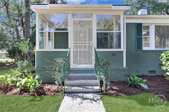 $284,900 | 55 South Parkwood Drive, Savannah, GA 31404