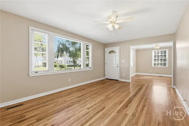 $284,900 | 55 South Parkwood Drive, Savannah, GA 31404