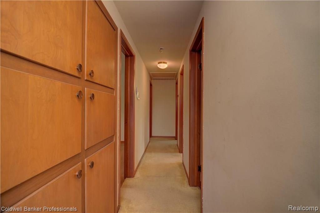 796 Wilwood Road Rochester Hills, MI 48309 - Photo 20 of 36
