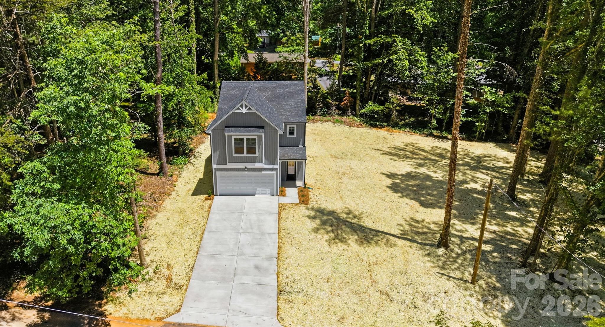 215 Edgewood Circle Morganton, NC 28655 - Photo 2 of 40