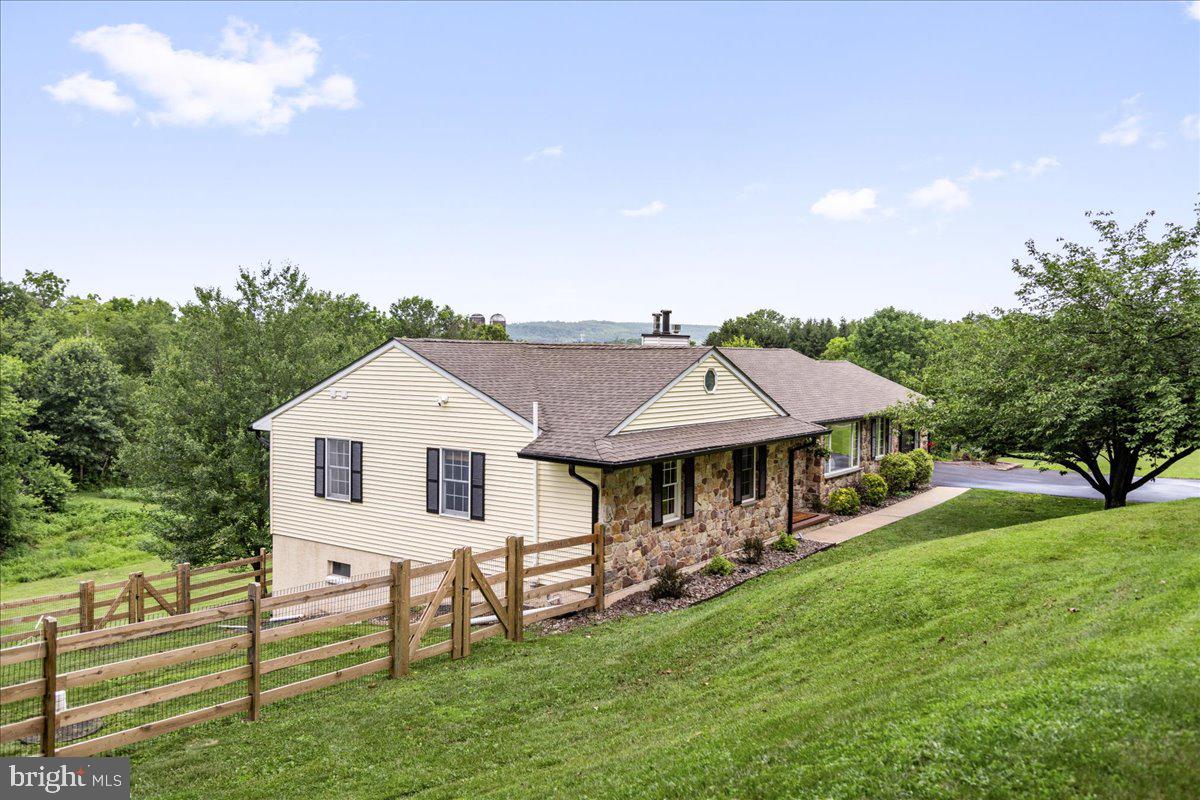 306 Congo-Niantic Road Barto, PA 19504 - Photo 1 of 59 Gallery Image 1