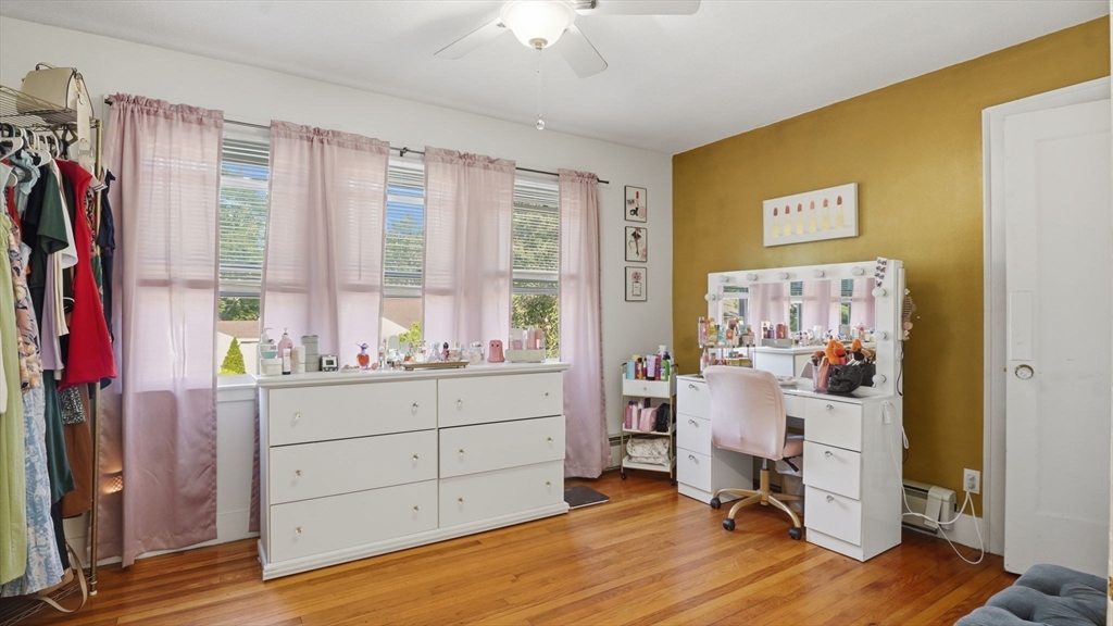 87 Lakevilla Avenue Springfield, MA 01109 - Photo 25 of 39