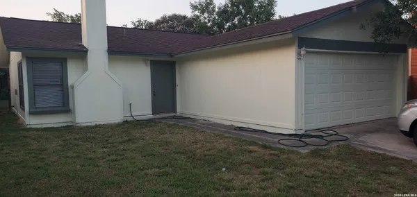 $1,350 | 5827 Hawaiian Cove, San Antonio, TX 78242