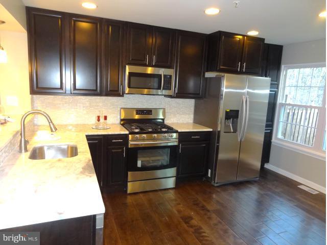 3502 Corn Stream Road Randallstown, MD 21133 - Photo 8 of 30 Kitchen