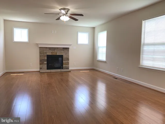 $2,800 | 6922 Lunette Lane, Spotsylvania, VA 22553