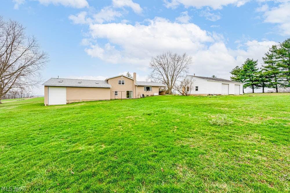 7530 West Garfield Road Salem, OH 44460 - Photo 2 of 40