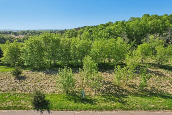 $85,000 | Lot 10-block Silo Court, Shafer, MN 55074