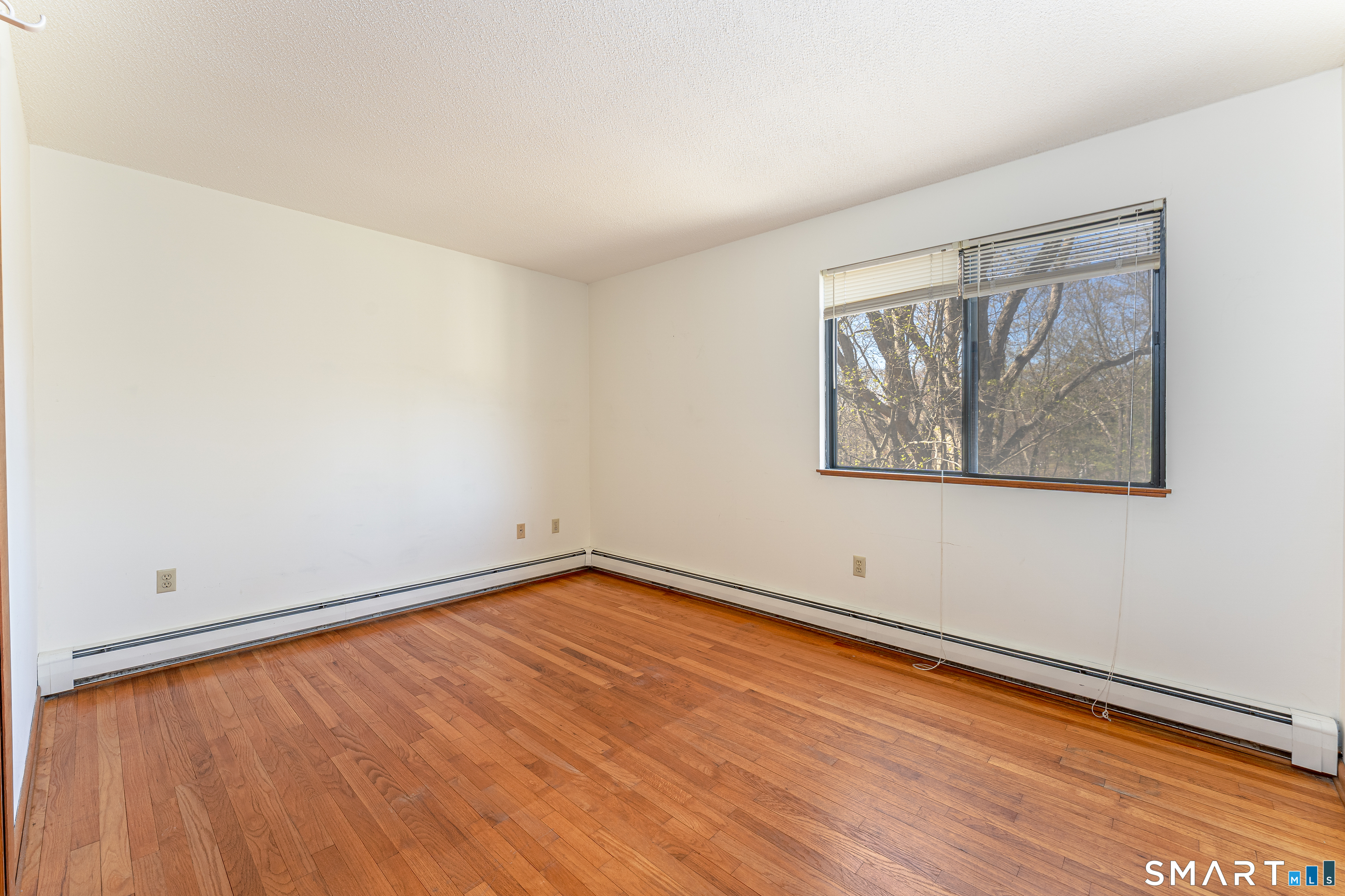 737 Leetes Island Road Guilford, CT 06437 - Photo 27 of 40