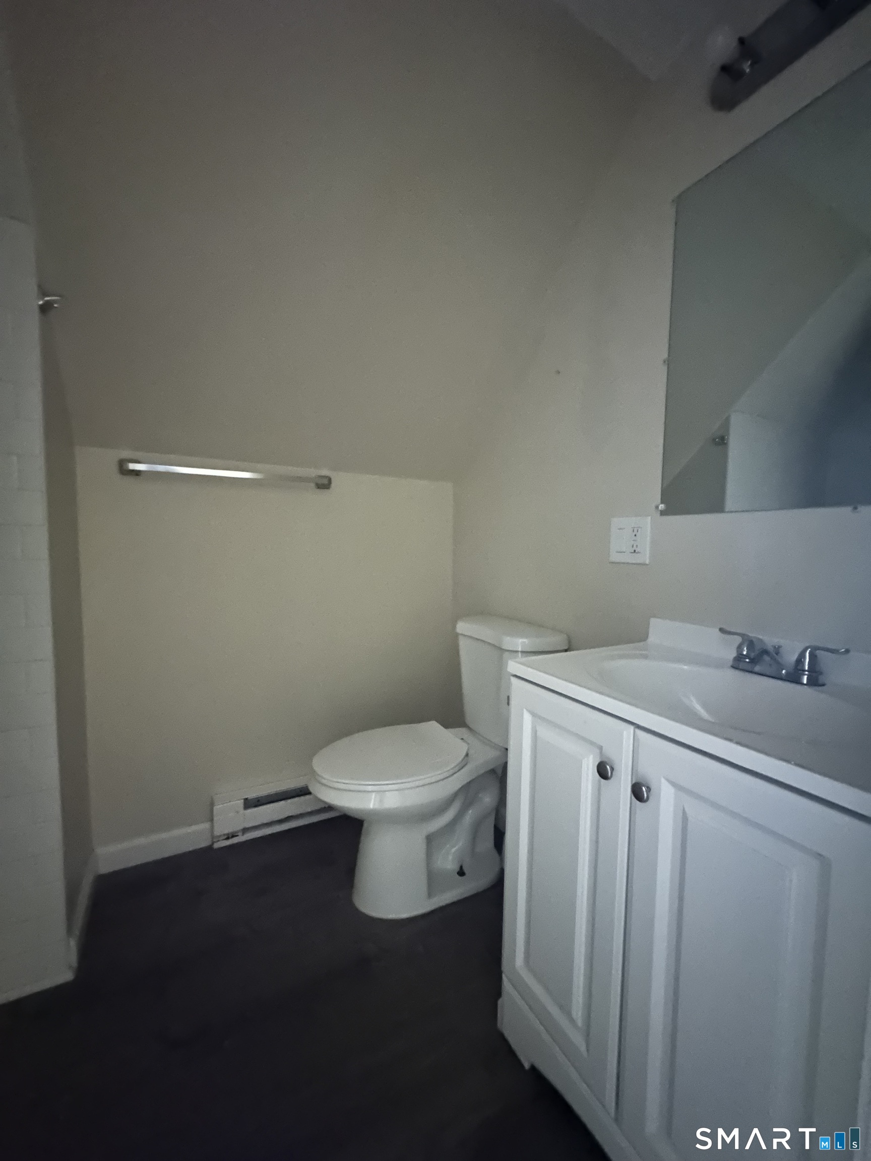 567 Howe Avenue Shelton, CT 06484 - Photo 10 of 13