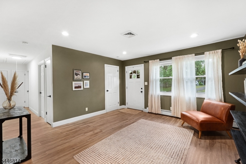 20 Harry Road Bridgewater, NJ 08807 - Photo 14 of 28