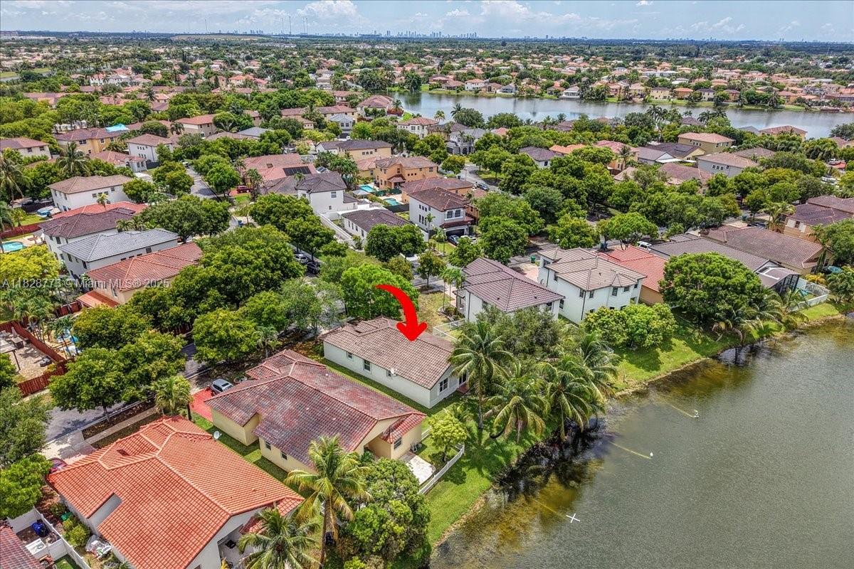 5046 Southwest 137th Terrace Miramar, FL 33027 - Photo 2 of 58