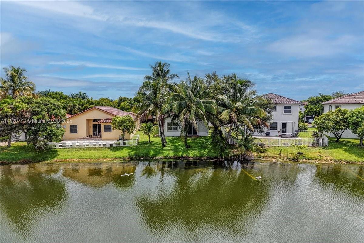 5046 Southwest 137th Terrace Miramar, FL 33027 - Photo 47 of 58