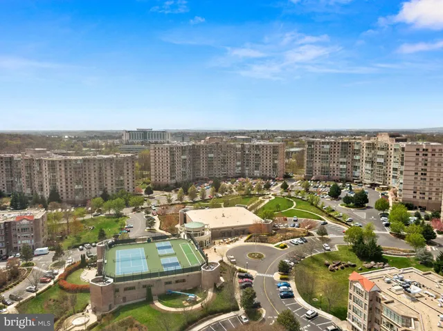 $2,800 | 19375 Cypress Ridge Terrace, Unit 907, Leesburg, VA 20176