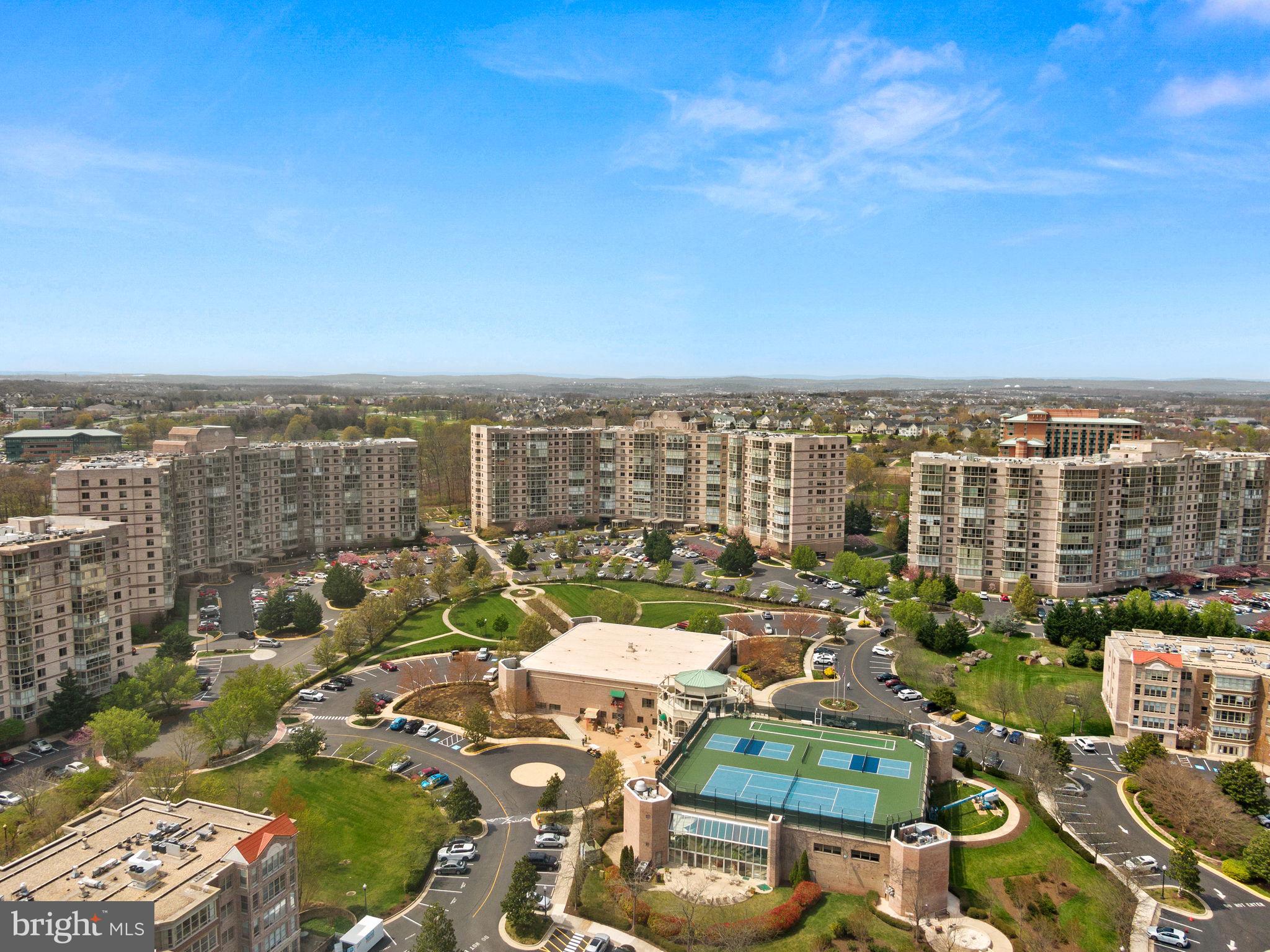 19375 Cypress Ridge Terrace, Unit 907 Leesburg, VA 20176 - Photo 55 of 58