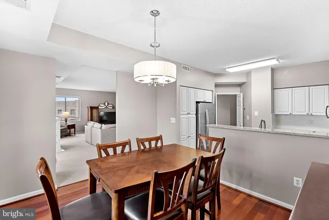 $2,800 | 19375 Cypress Ridge Terrace, Unit 907, Leesburg, VA 20176