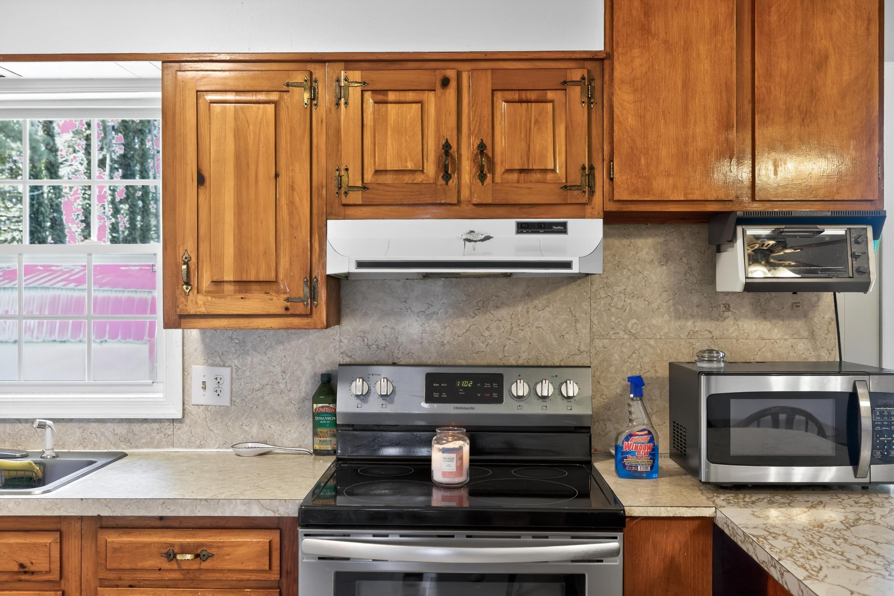 409 13th Street Grottoes, VA 24441 - Photo 13 of 61