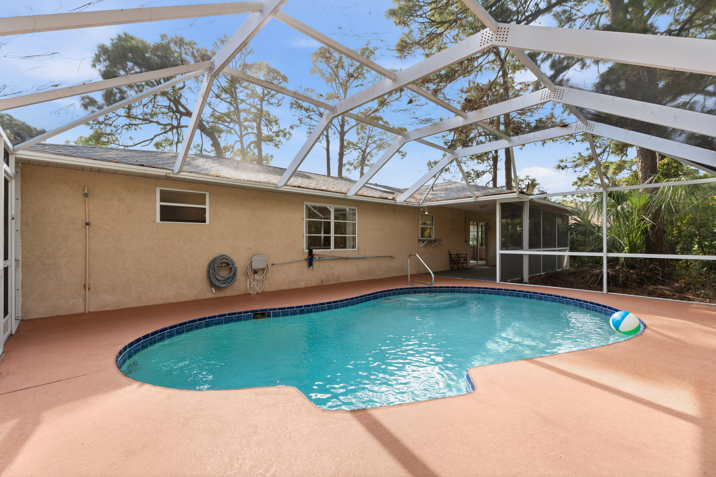 226 Del Monte Road Sebastian, FL 32958 - Photo 14 of 34 pool/back of house
