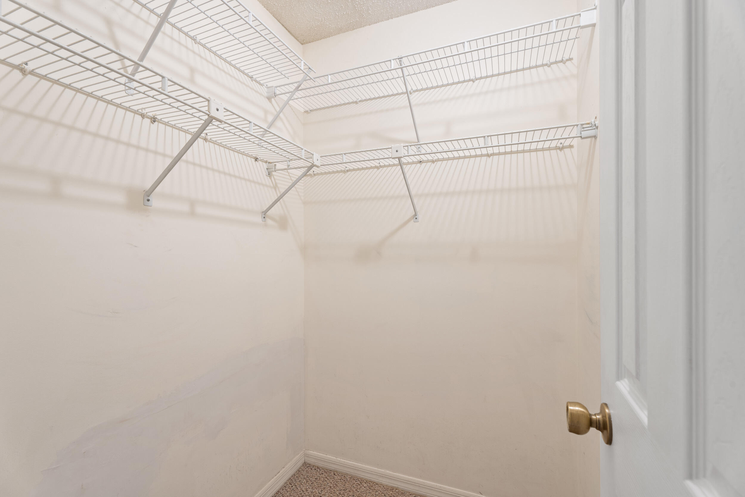 226 Del Monte Road Sebastian, FL 32958 - Photo 21 of 34 Owners closet